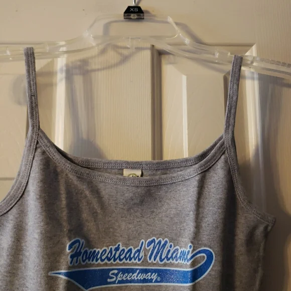 Kavio Homestead Miami Speedway Grey Tank Top Size Small - Picture 2 of 6